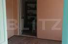 Casa cu 3 camere, bucatarie si baie, 105 mp ?i un teren de - 6