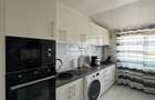 Apartament cu 2 camere decomandat în Km 5 - 8