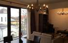 Apartament cu 3 camere decomandat în P-ța Victoriei - 4