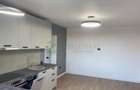 Apartament cu 2 camere decomandat în Tractorul - 2