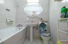 Apartament cu 3 camere decomandat în Titan - 7