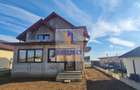 Casă cu 4 camere cu Teren 580 Mp în Albota - 2
