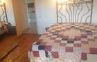 Apartament cu 3 camere decomandat în P-ța Victoriei - 9 Apartament cu 3 camere decomandat în P-ța Victoriei - 9