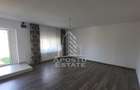 Casă cu 3 camere cu Teren 808 Mp în Parța - 1