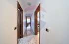 Apartament cu 3 camere decomandat în Tractorul - 3