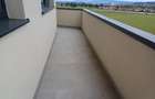 Apartament cu 6 camere în Tractorul - 22