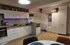 Apartament cu 3 camere decomandat în Craiovița Nouă - 2