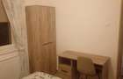 Inchiriez apart. 2 camere zona Grivitei , Colina Universitatii
