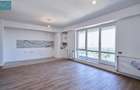 Apartament cu 3 camere semidecomandat în Central - 3