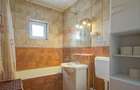 Apartament cu 3 camere decomandat în Tractorul - 17