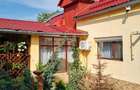 Vănd casâ sau schinb cu un apartament2 camere - 2
