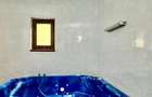 Hotel/Pensiune, de 63.909099578857 mp, în P-ța Unirii - 10