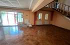 Duplex de vanzare Piscina- Restaurant Barati, Bacau. - 17