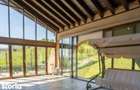 Casa individuala ,teren 2500mp Dambul Rotund - 1
