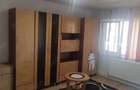 Apartament cu 3 camere semidecomandat în Reșița - 6