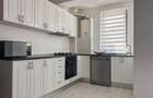 Apartament cu 2 camere decomandat în Micro 17 - 5