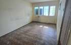 Apartament 2 camere, et. 3, decomandat, vis a vis de Kaufland Vest - 8