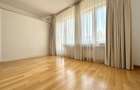 Apartament cu 4 camere decomandat în Kiseleff - 13
