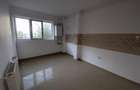 Apartament cu 3 camere decomandat în Central - 1