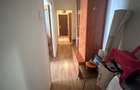 Apartament cu 3 camere decomandat în P-ța Victoriei - 10