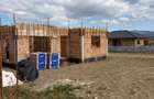 CASĂ INDIVIDUALĂ LA ROȘU – TEREN 550 MP + UTILITĂȚI – CĂRPINIȘ, BRAȘOV