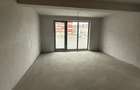 Apartament cu 2 camere decomandat în Kamsas - 1