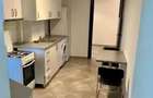 Apartament cu 3 camere semidecomandat în Central - 14