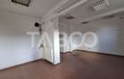 Spatiu comercial 120 mpu cu vitrina 8m si vad pietonal Valea Aurie - 3