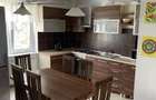 Inchiriez apartament 3 camere - 2
