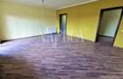 Casă cu 9 camere cu Canalizare în Gruia - 7