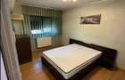 Inchiriez apartament 3 camere - 3