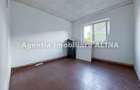 Ap. 3 camere in Mun. Deva, Jud. HD, str. Minerului, suprafata utila 48 mp + balcon de 2,30 mp.