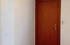 Apartament cu 3 camere decomandat în Abator - 2