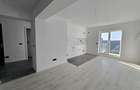 Apartament cu 4 camere decomandat în Metalurgiei - 2