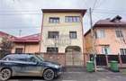 Casă individuală cu 7 camere cu Canalizare în Domenii - 5