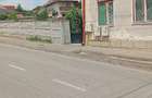Casă cu Teren 380 Mp în Central - 1