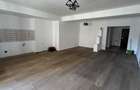 Apartament cu 4 camere decomandat în Băneasa - 8