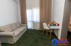 Spațiu comercial, de 30 mp, în Central - 8