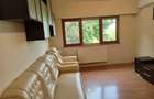 Apartament cu 3 camere de vanzare - 1