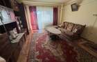 Apartament cu 3 camere decomandat în Dâmbovița - 2