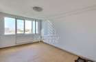Apartament cu 3 camere decomandat în Dacia - 1