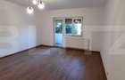 Apartament cu 3 camere decomandat în Micro 16 - 1
