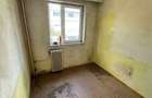 Apartament 3 camere semidecomandat Scoala 8 - 1