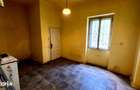 Apartament cu 4 camere , garaj si teren de 420 mp de vanzare zona Sub
