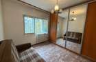 Apartament  de renovat lângă parcul Tineretului,la 5min mers pe jos de metrou