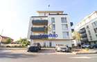 Apartament de vânzare cu 4 camere | Curte proprie | Complex The Suburb - Buftea