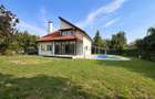 Vila Individuala Cu Piscina De Inchiriat Pipera, Rond Omv | 235 Mp