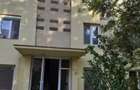 De vanzare apartament cu 3 camere