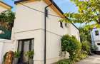 Casa individuala complet renovata, la un minut distanta de parc | Cismigiu