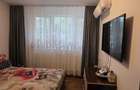 Apartament de vanzare cu 3 camere Pajura - 1